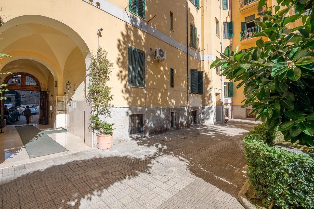 Cesare Apartment Vatican Museums Roma Exterior foto